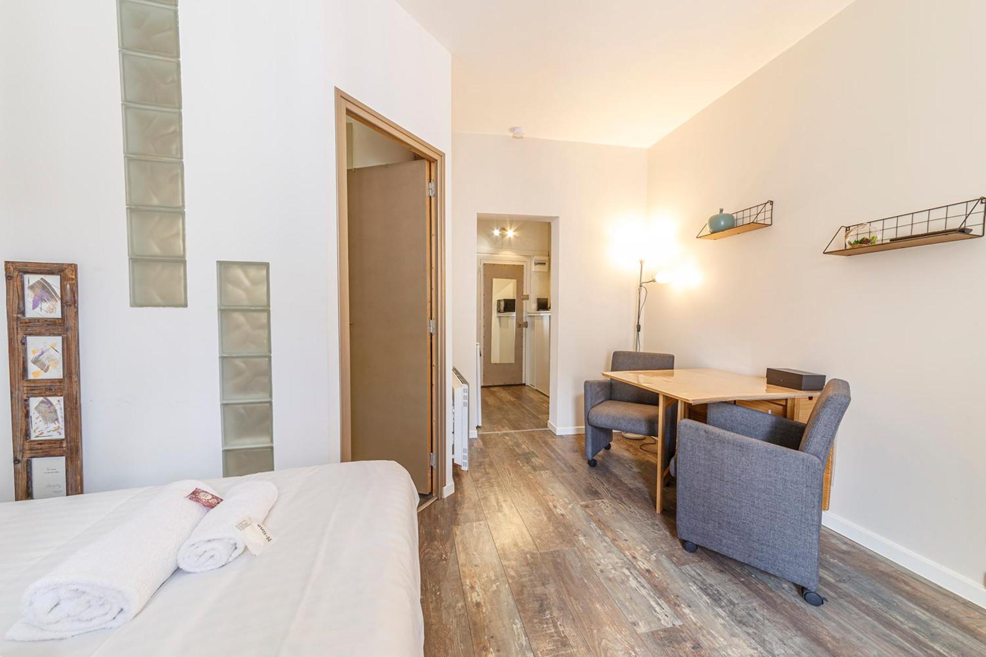 Apartament Le Garnier - Studio Au Coeur De La Doutre Angers Zewnętrze zdjęcie