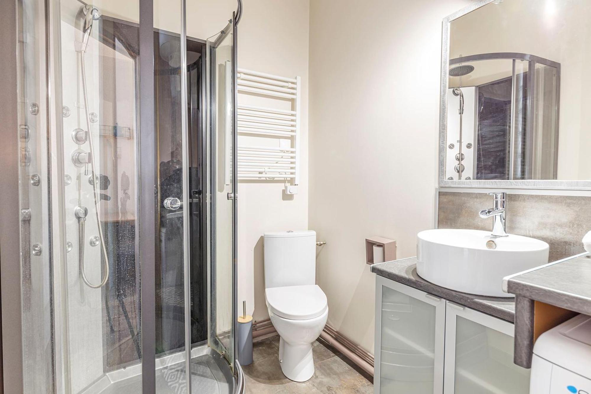 Apartament Le Garnier - Studio Au Coeur De La Doutre Angers Zewnętrze zdjęcie